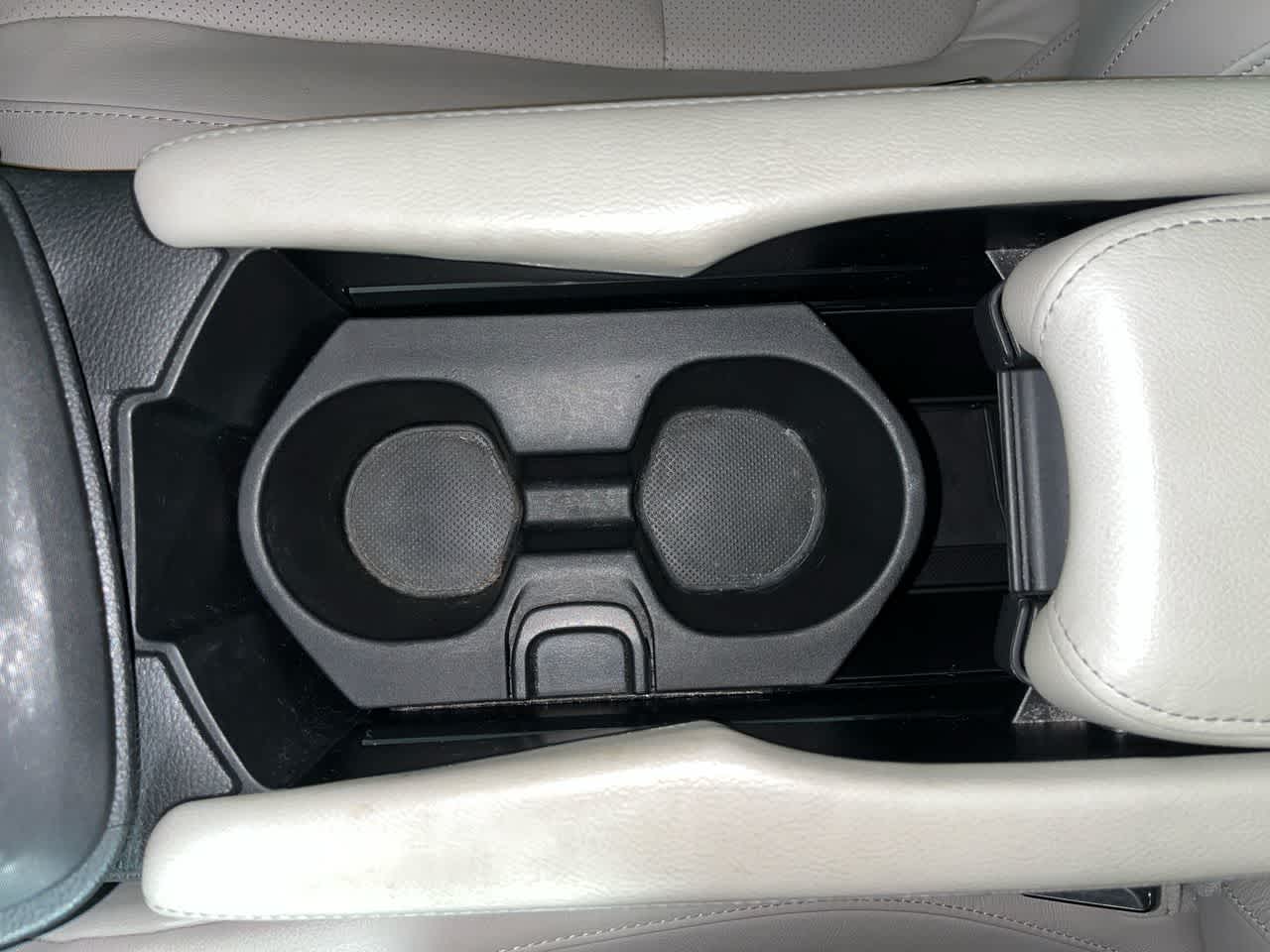 2022 Honda Insight Touring