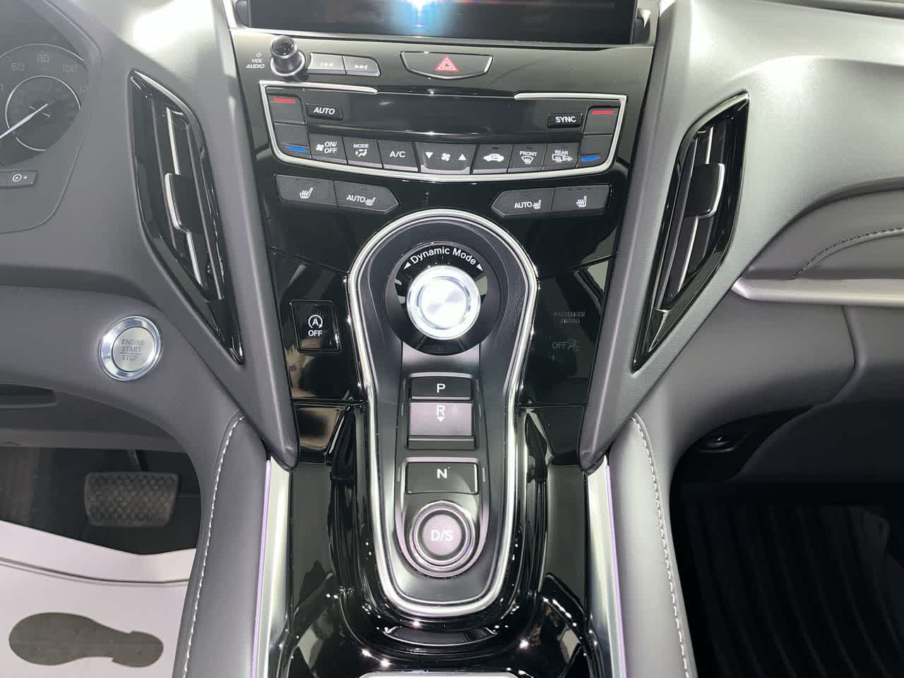 2025 Acura RDX w/Technology Package
