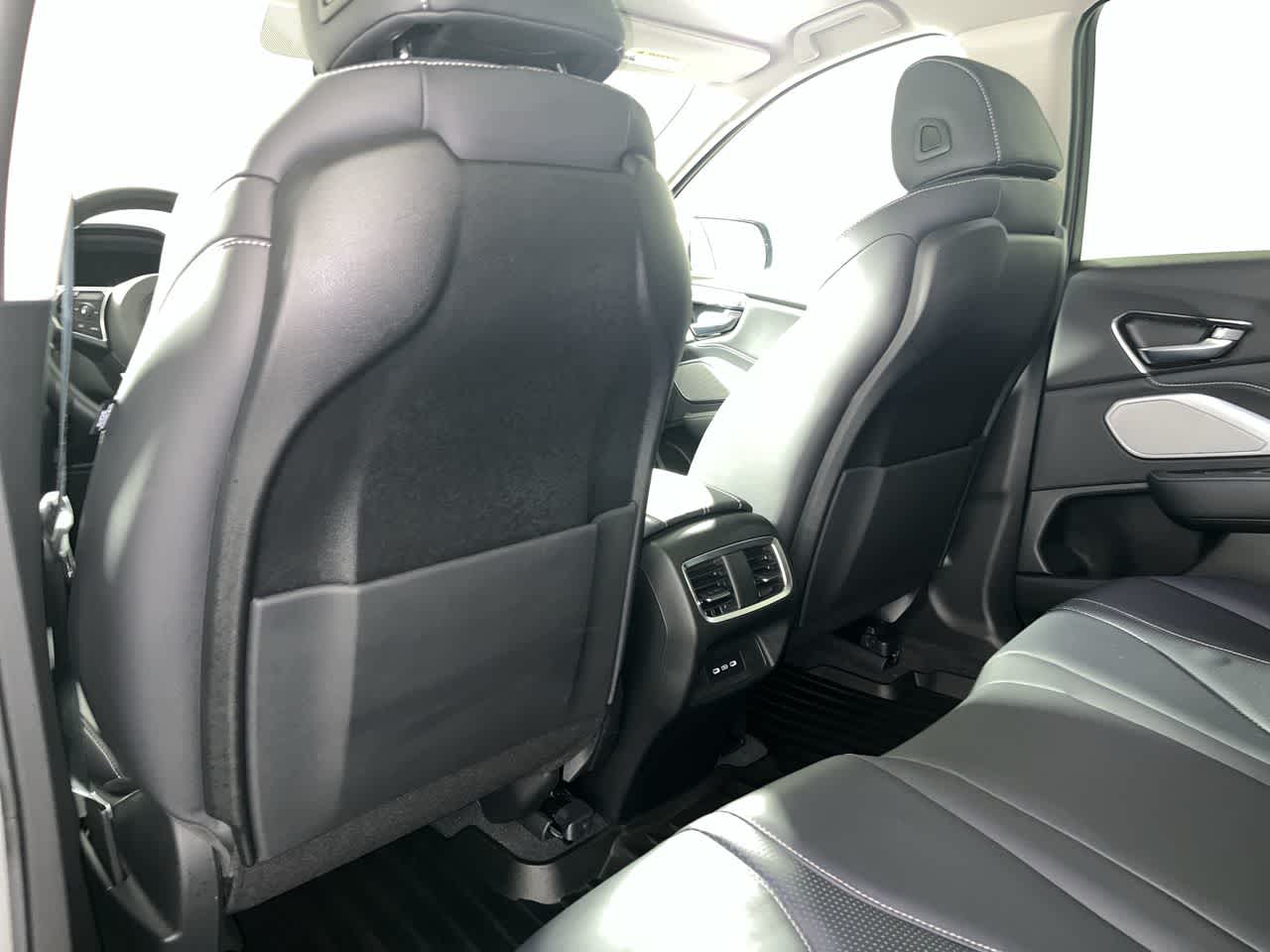 2025 Acura RDX w/Technology Package