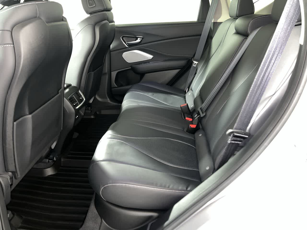 2025 Acura RDX w/Technology Package