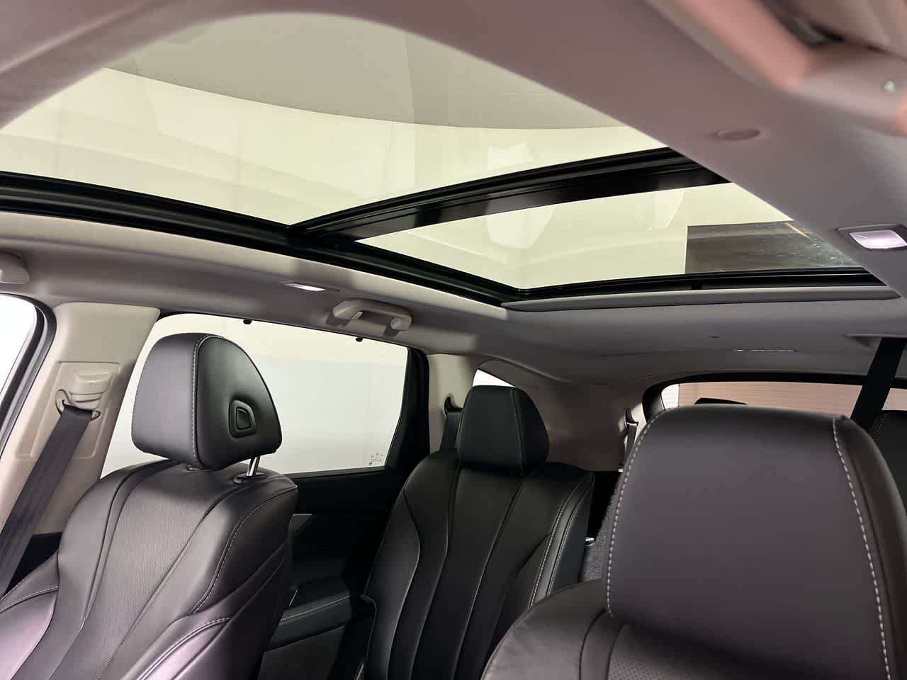 2024 Acura MDX w/Technology Package