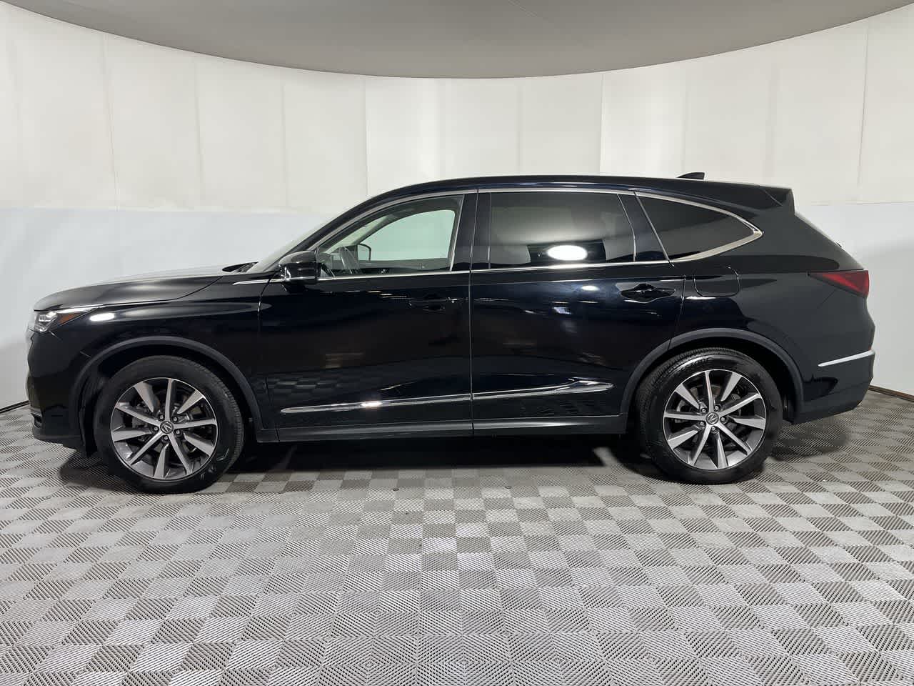 2025 Acura MDX w/Technology Package