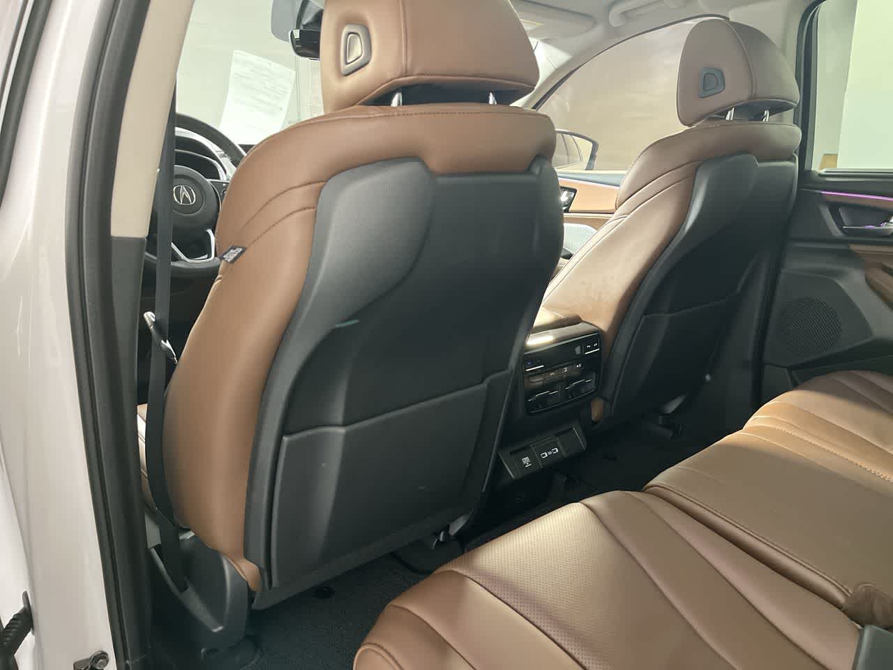 2024 Acura MDX w/Technology Package