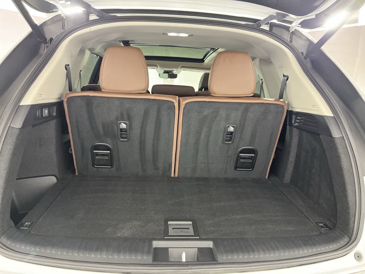 2024 Acura MDX w/Technology Package
