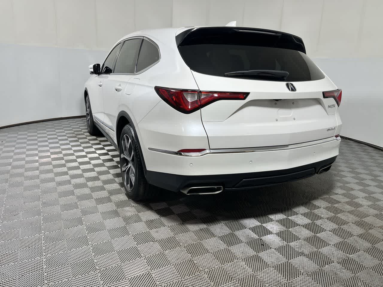 2024 Acura MDX w/Technology Package