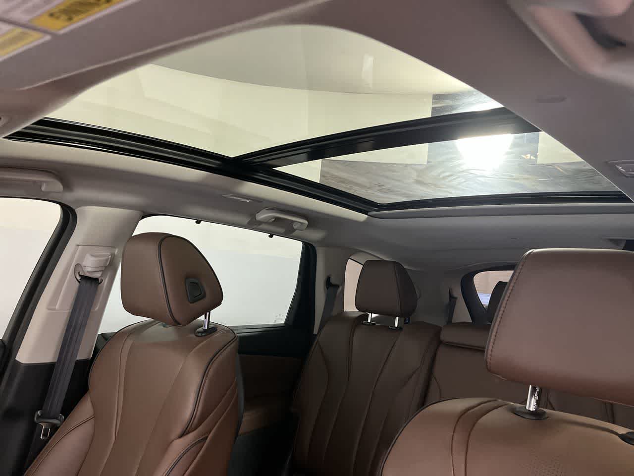 2024 Acura MDX w/Advance Package