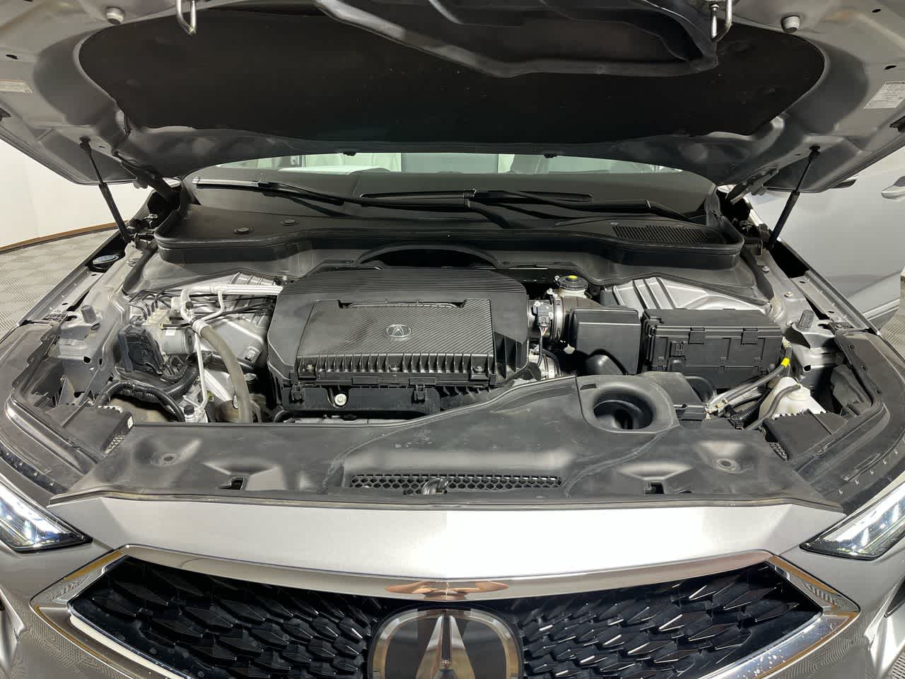 2022 Acura MDX w/Advance Package