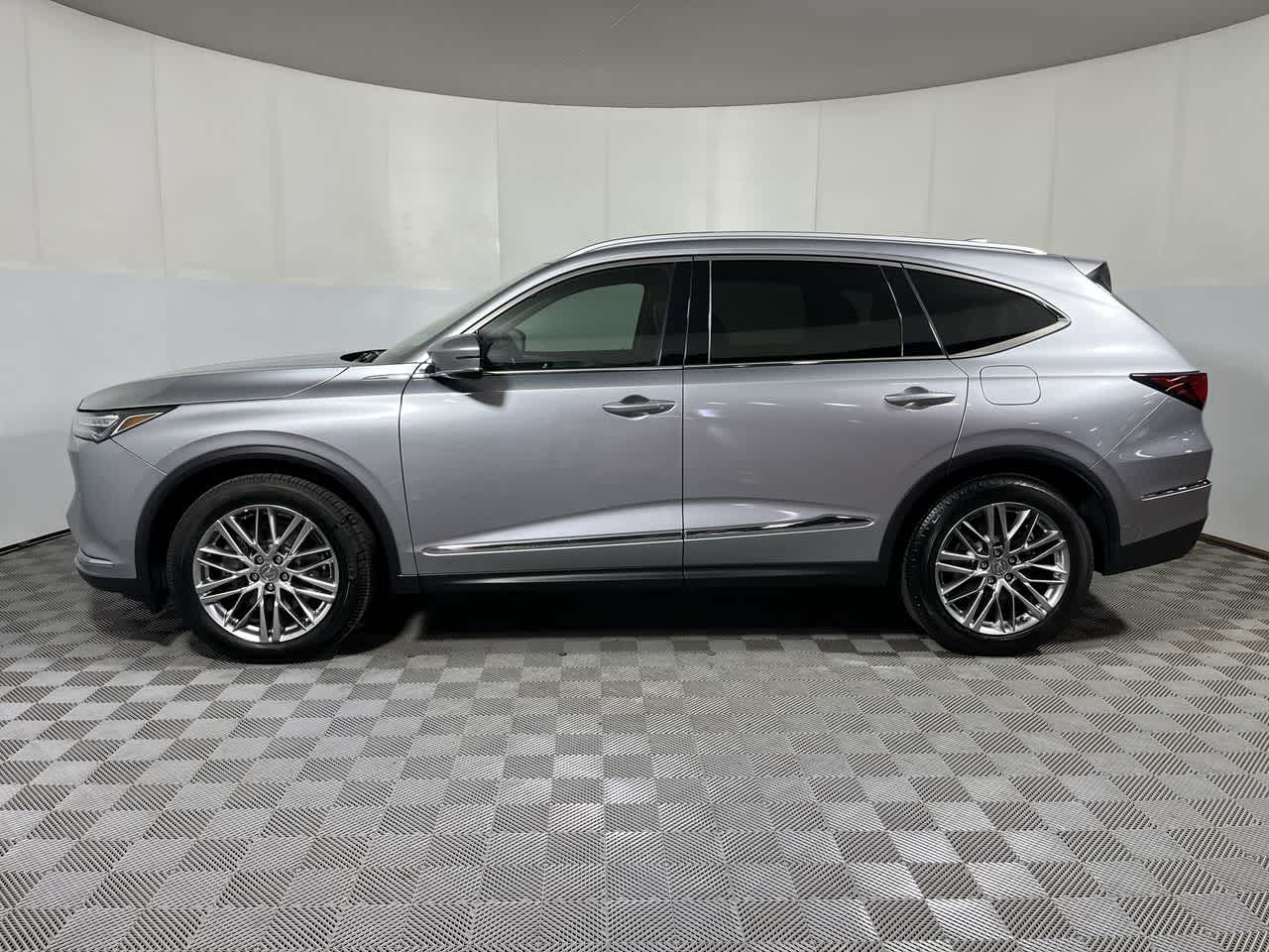 2022 Acura MDX w/Advance Package