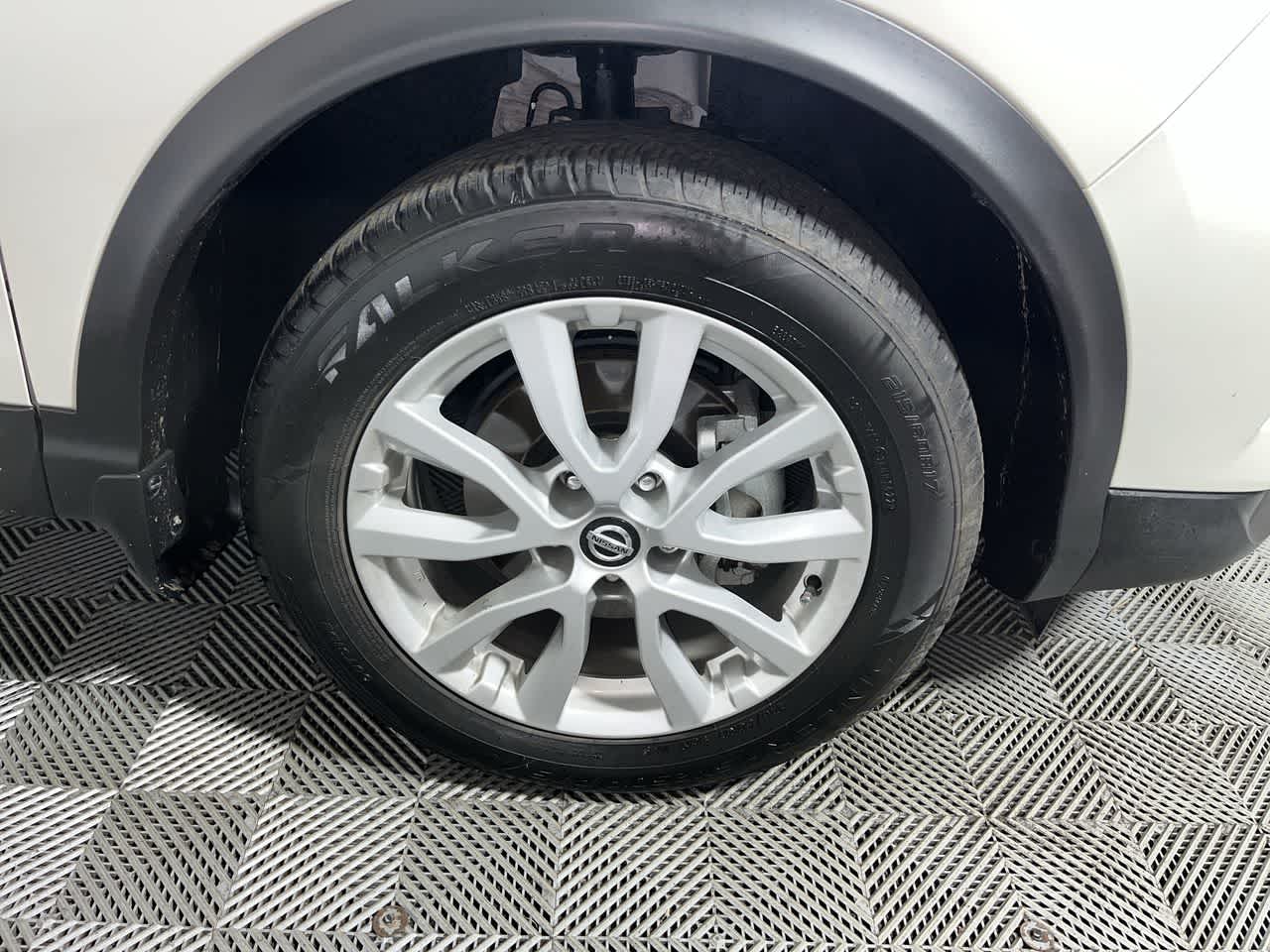 2022 Nissan Rogue Sport SV