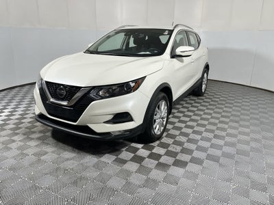 2022 Nissan Rogue Sport SV