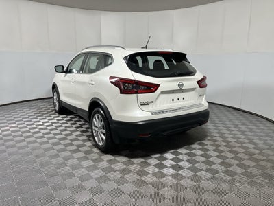2022 Nissan Rogue Sport SV