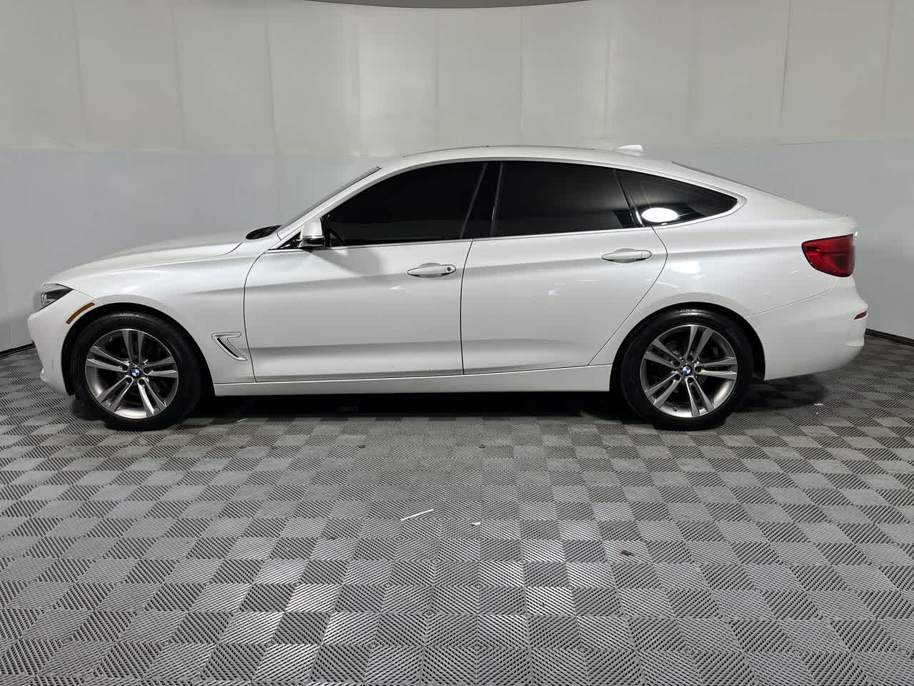 2017 BMW 330i xDrive 330i xDrive