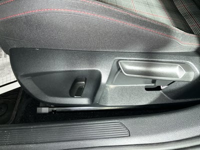 2023 Volkswagen Golf GTI SE