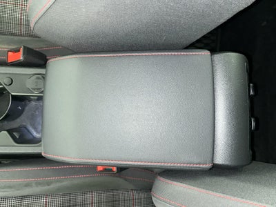 2023 Volkswagen Golf GTI SE