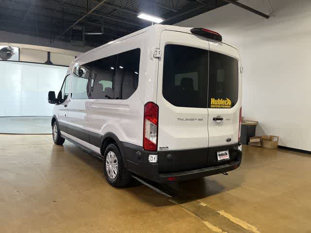 2024 Ford Transit Passenger Wagon XLT