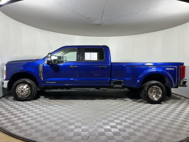 2026 Ford Super Duty F-350 DRW Pickup XLT