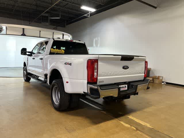 2026 Ford Super Duty F-350 DRW Pickup XLT
