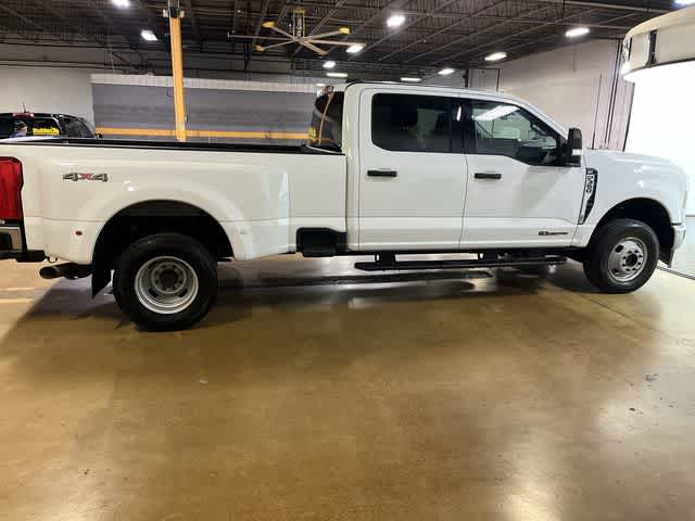 2026 Ford Super Duty F-350 DRW Pickup XLT