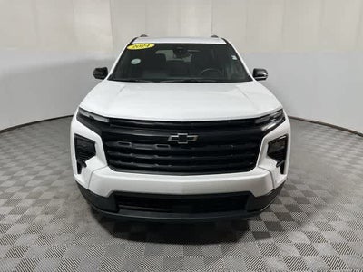 2024 Chevrolet Traverse FWD LT