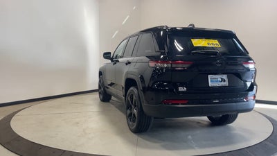 2022 Jeep Grand Cherokee Altitude