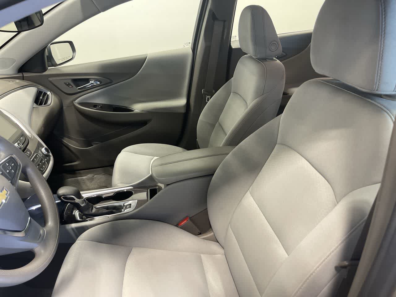 2025 Chevrolet Malibu LT
