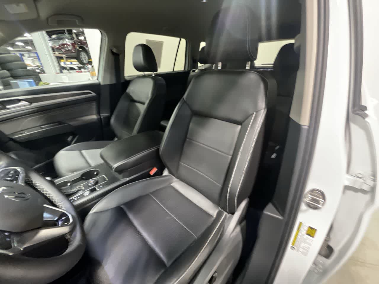 2023 Volkswagen Atlas 2.0T SE