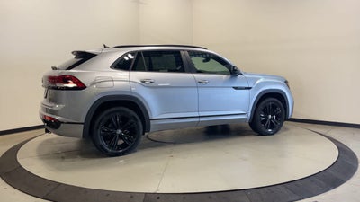 2023 Volkswagen Atlas Cross Sport 2.0T SEL R-Line Black