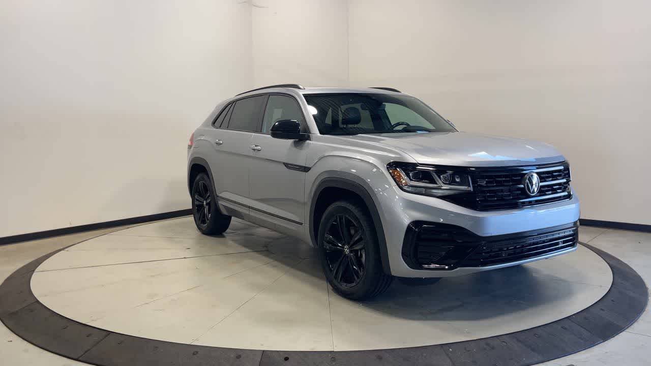 2023 Volkswagen Atlas Cross Sport 2.0T SEL R-Line Black