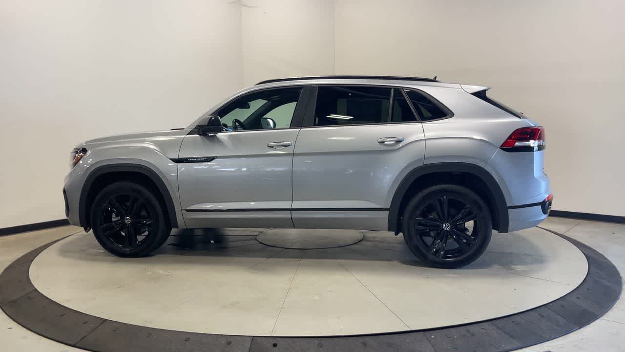 2023 Volkswagen Atlas Cross Sport 2.0T SEL R-Line Black