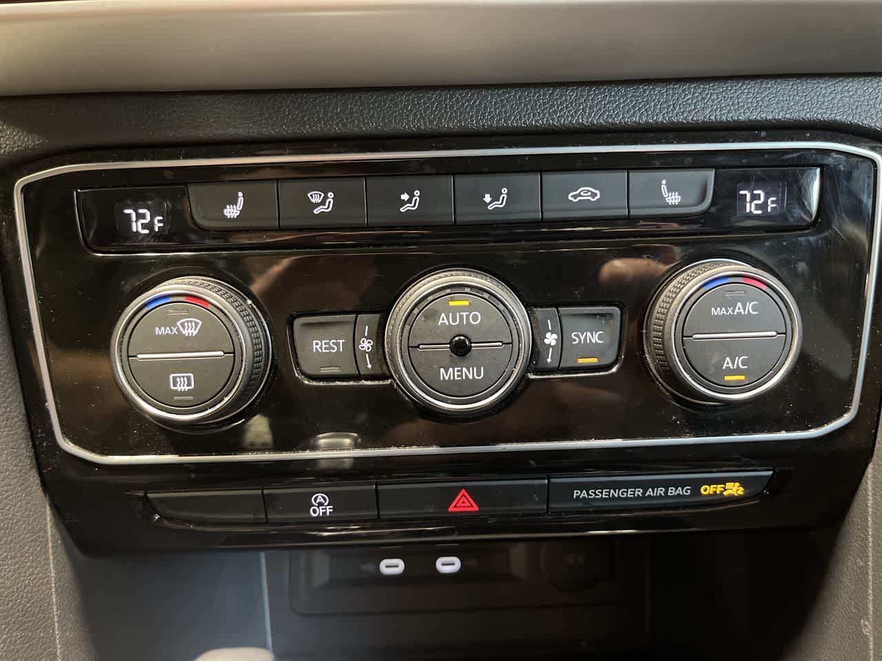 2023 Volkswagen Atlas 2.0T SE w/Technology