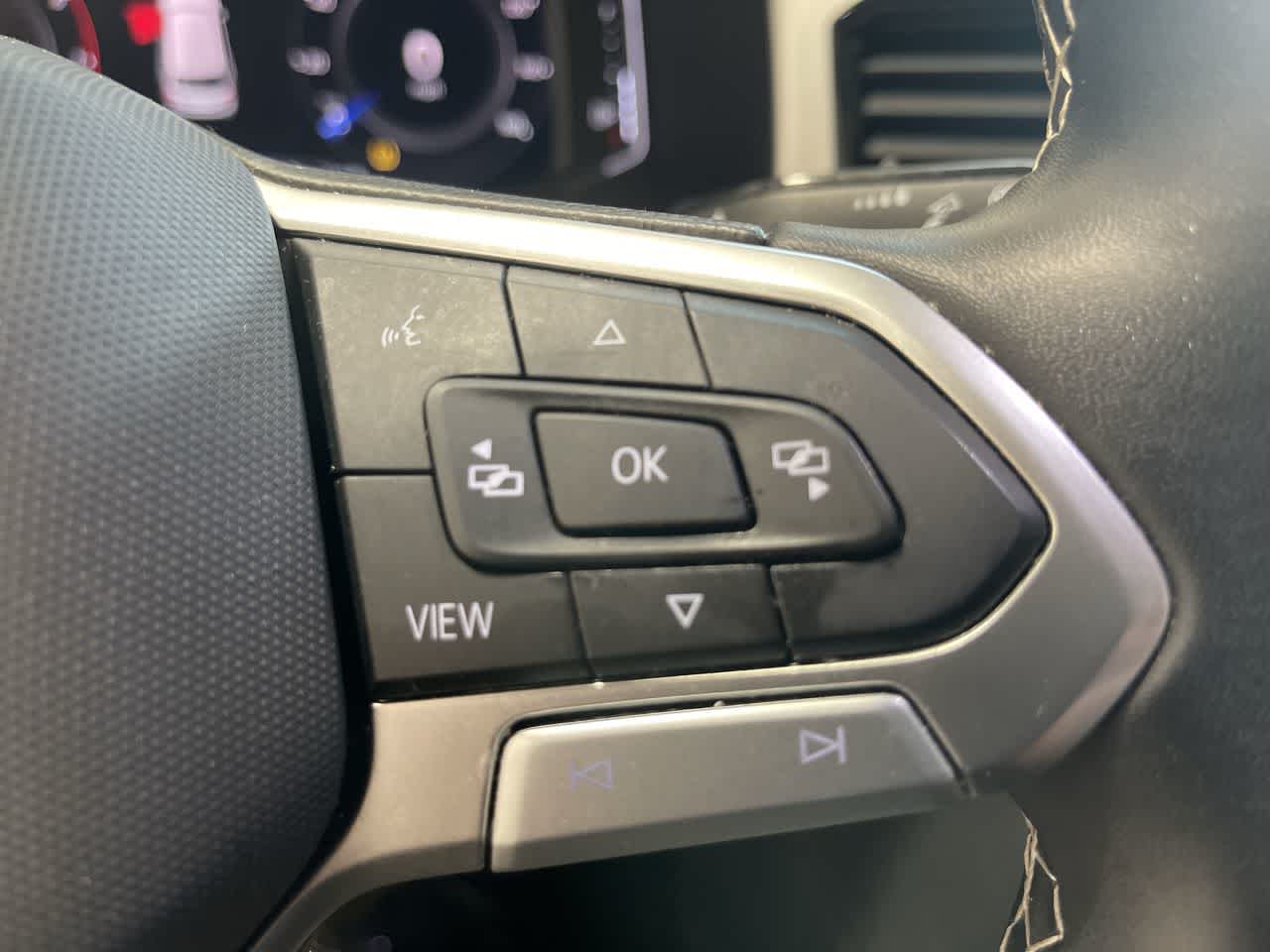 2023 Volkswagen Atlas 2.0T SE w/Technology
