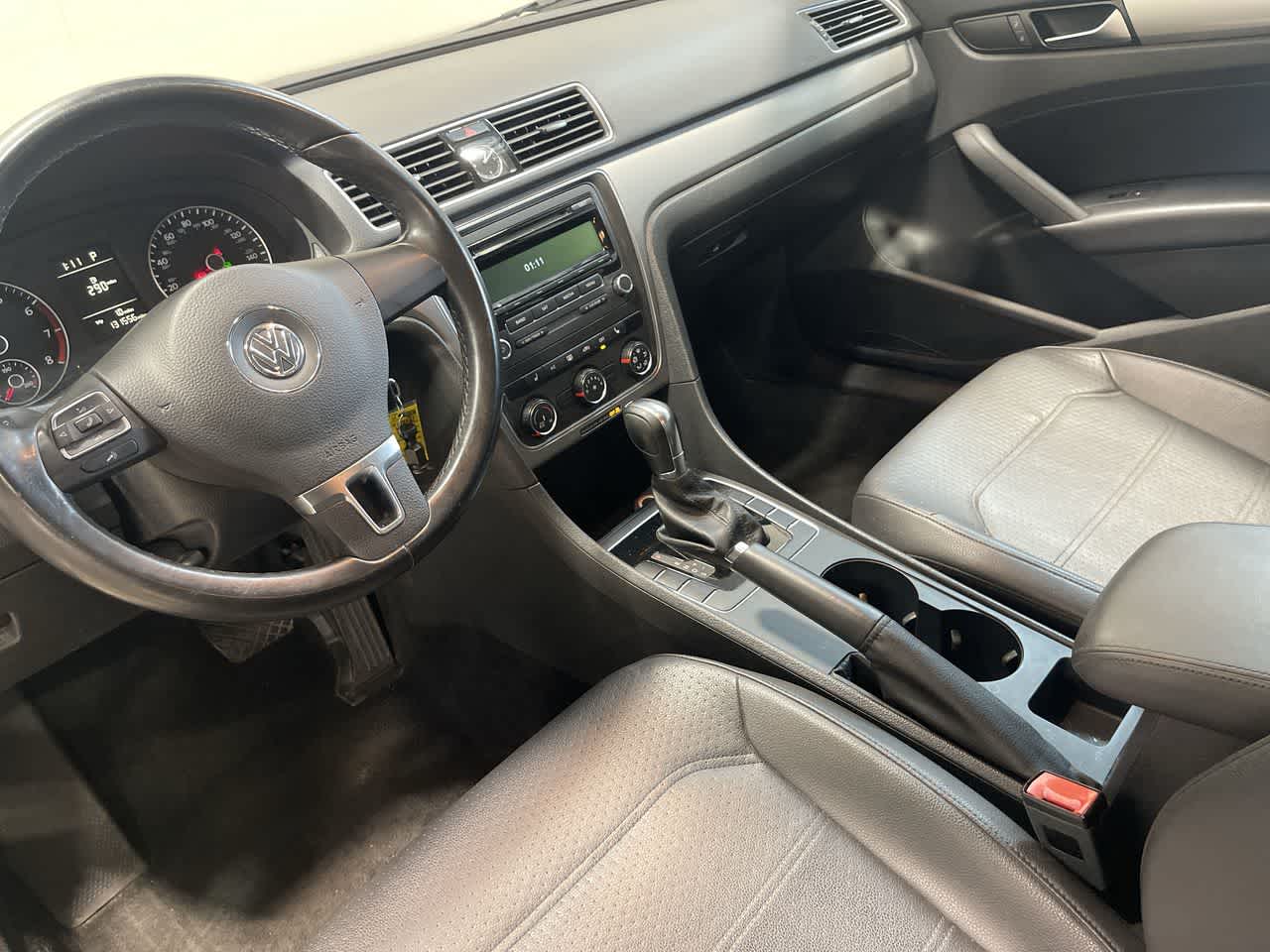 2014 Volkswagen Passat S