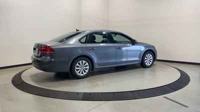 2014 Volkswagen Passat S