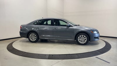 2014 Volkswagen Passat S