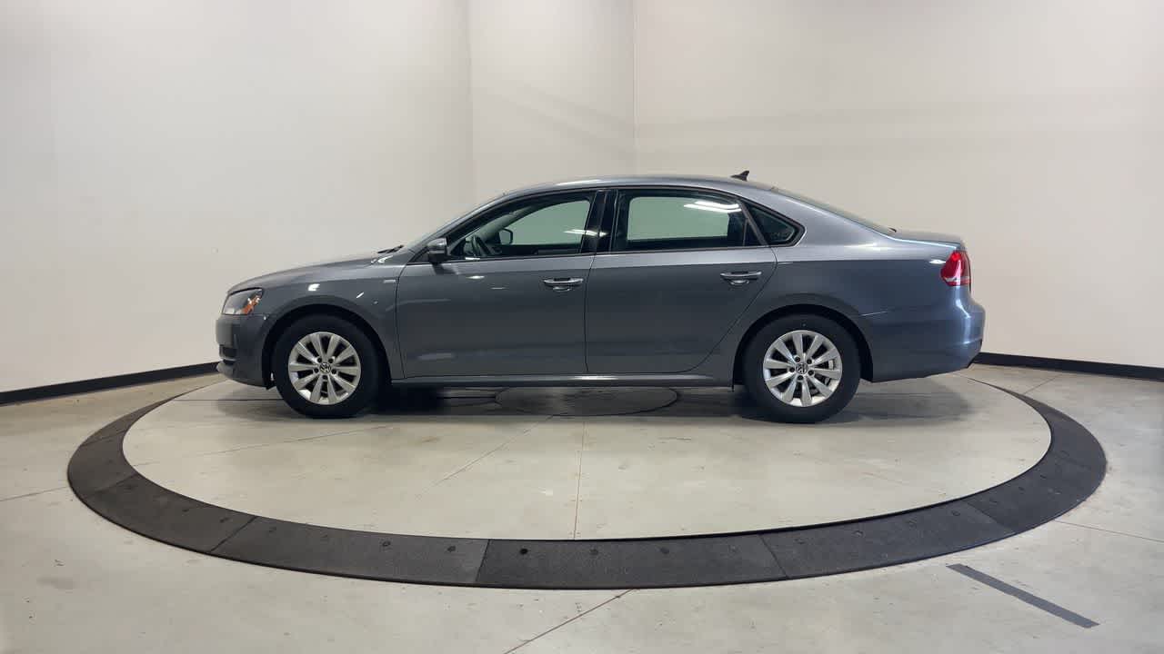 2014 Volkswagen Passat S