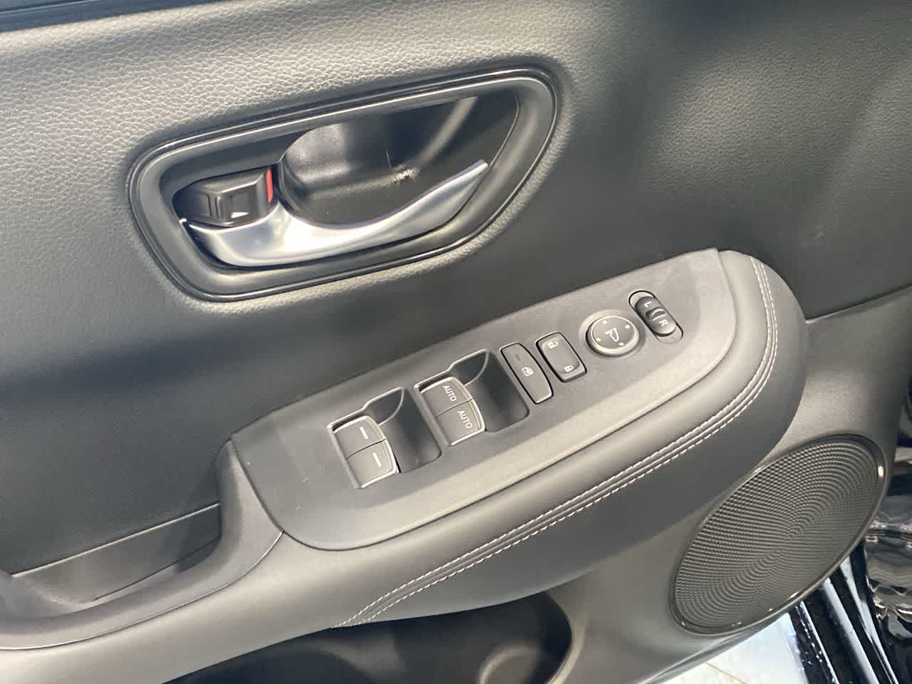 2025 Honda HR-V EX-L