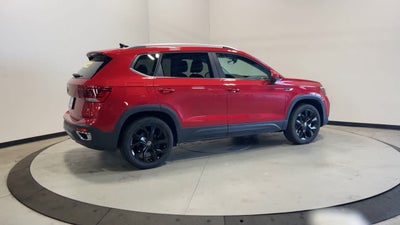 2023 Volkswagen Taos SE