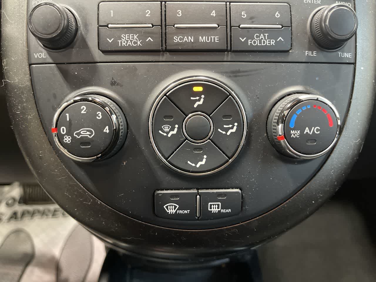 2012 Kia Soul +