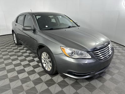 2013 Chrysler 200 Touring