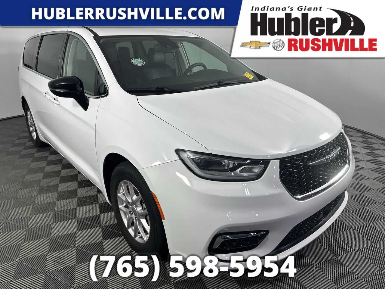2024 Chrysler Pacifica Touring L
