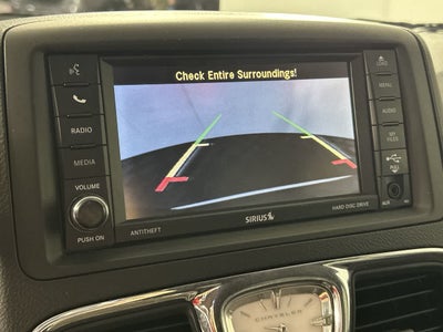 2016 Chrysler Town & Country Touring