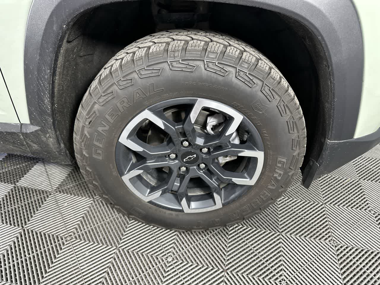 2025 Chevrolet Equinox ACTIV