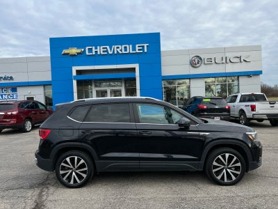 2024 Volkswagen Taos SE