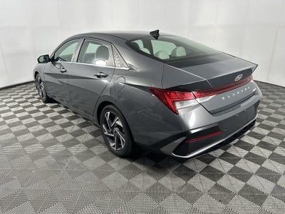 2024 Hyundai Elantra Limited