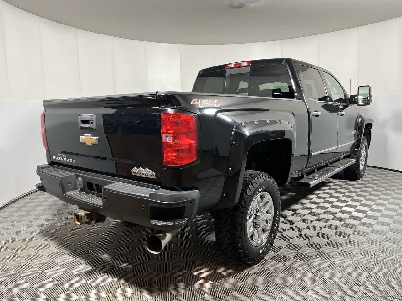 2017 Chevrolet Silverado 3500 HD High Country