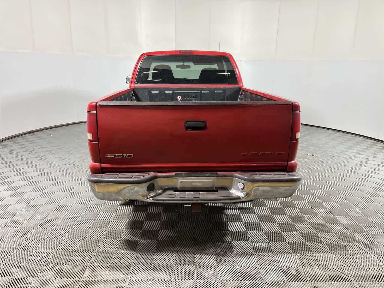 2000 Chevrolet S10 LS