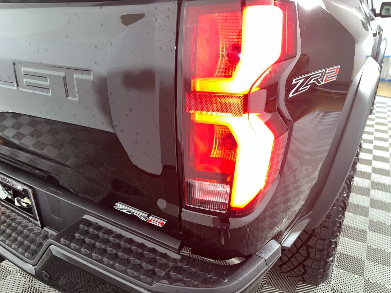 2025 Chevrolet Colorado ZR2