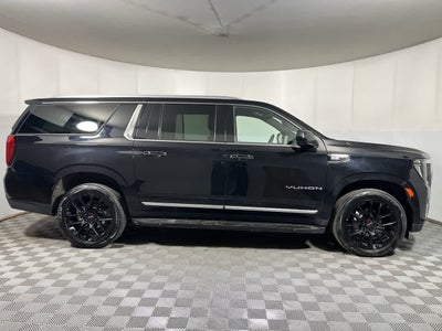 2023 GMC Yukon XL SLT