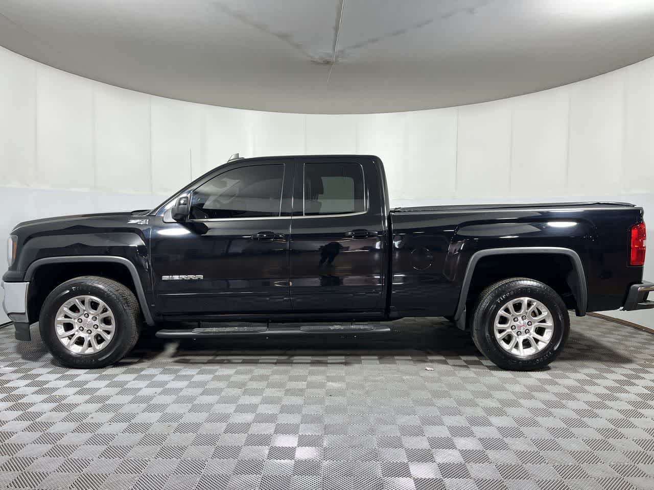 2018 GMC Sierra 1500 SLE