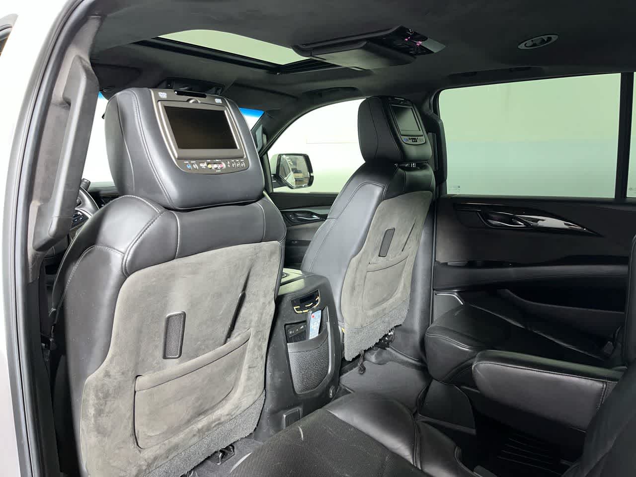 2018 Cadillac Escalade ESV Platinum